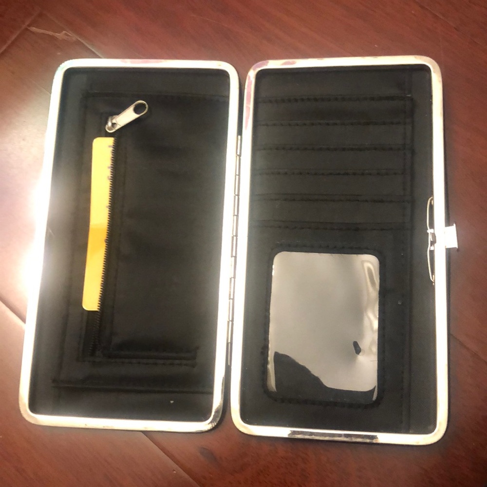 Minions wallet - Picture 3 of 3
